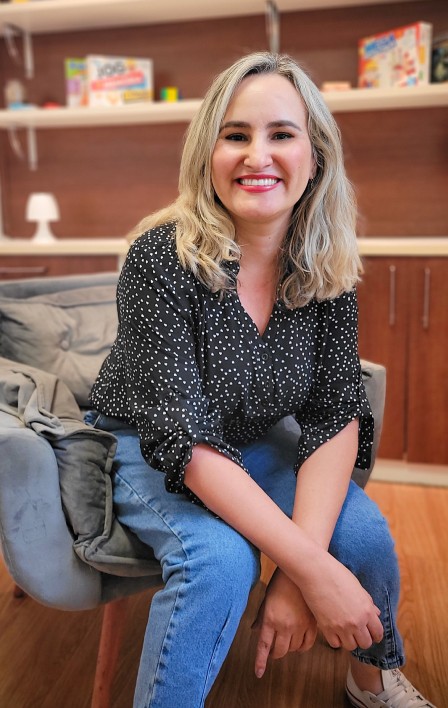 Foto de perfil da psicóloga Valdirene Paiva - Ciare Terapias